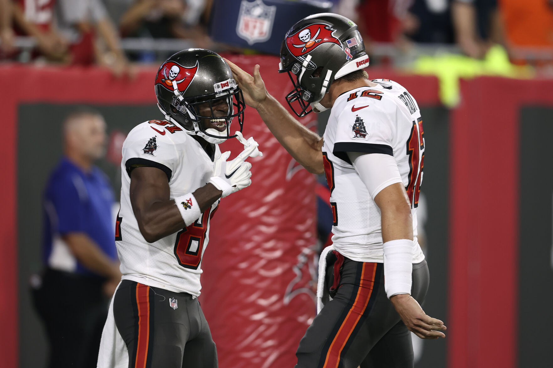 Cowboys Buccaneers Football